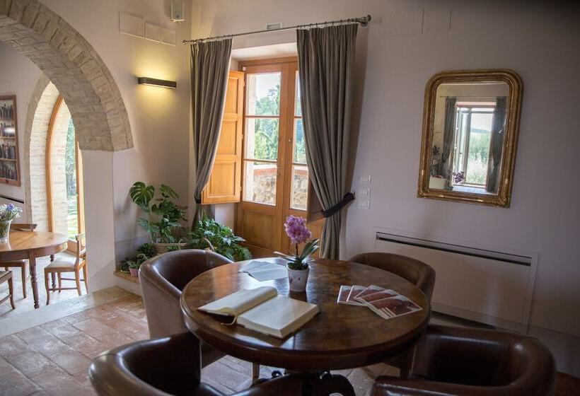 酒店 Le Buche Wine Resort & Spa
