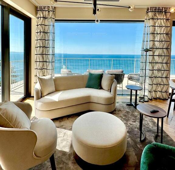 فندق Maximilian Suites