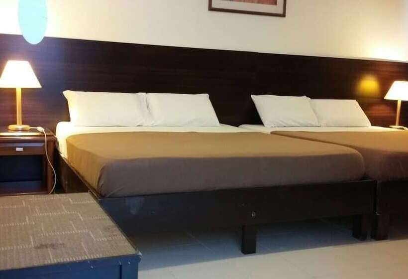 فندق Perhentian Tropicana Inn