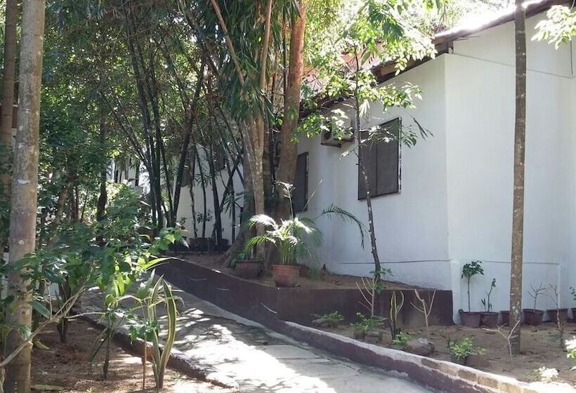 فندق Perhentian Tropicana Inn