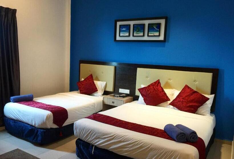 هتل Royal Agate Beach Resort