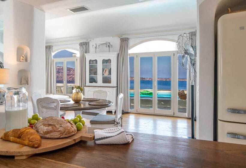 Ode Villa
