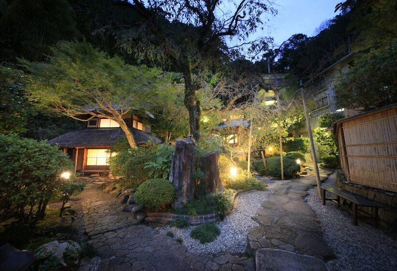 旅館 Konabesso