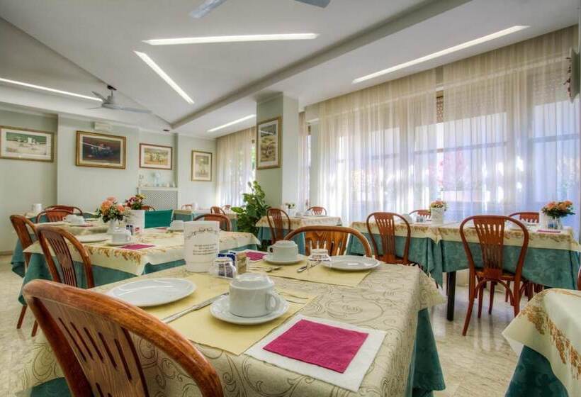تختخواب و صبحانه Albergo Villa Lucia