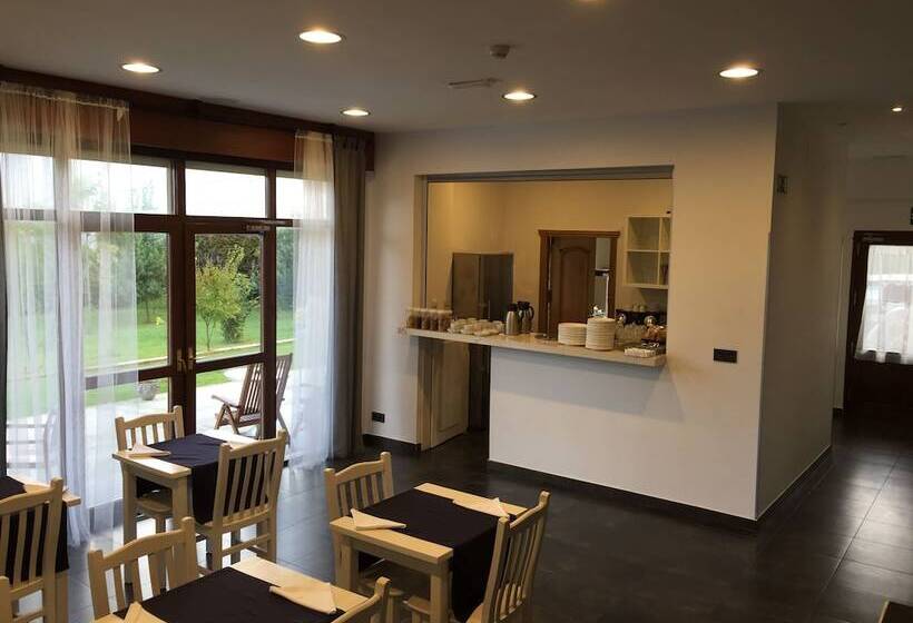 مبيت وإفطار Hosteria La Moraleja
