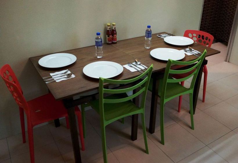 בית מלון כפרי Check In