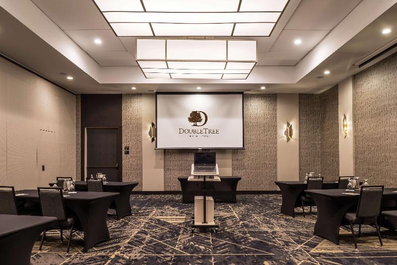 בית מלון כפרי Doubletree By Hilton Lafayette East, In