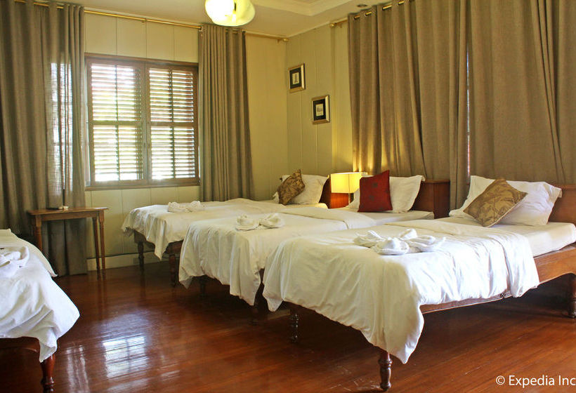 فندق Griffin Lodge