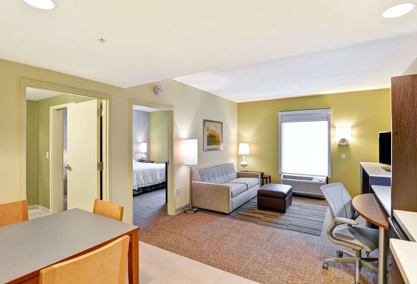 ホテル Home2 Suites By Hilton Dickson City Scranton