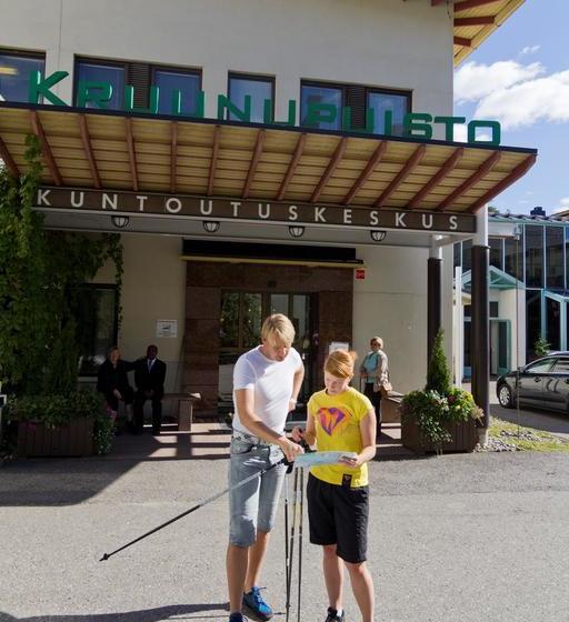 هتل Kruunupuisto