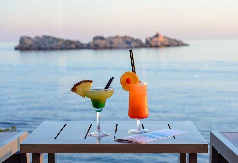 ホテル Royal Blue