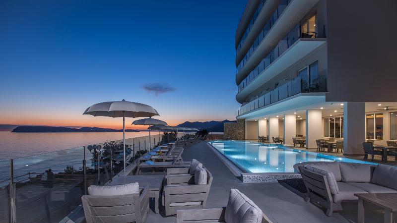 ホテル Royal Blue