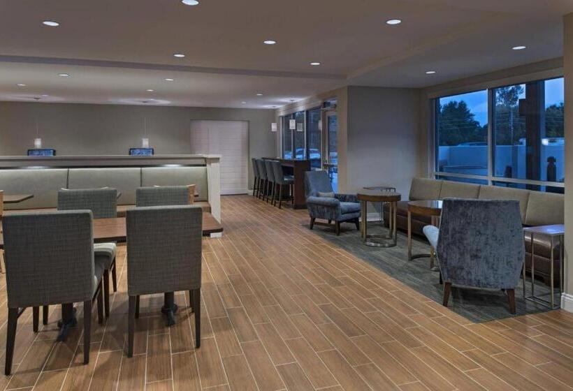 ホテル Towneplace Suites Lake Charles