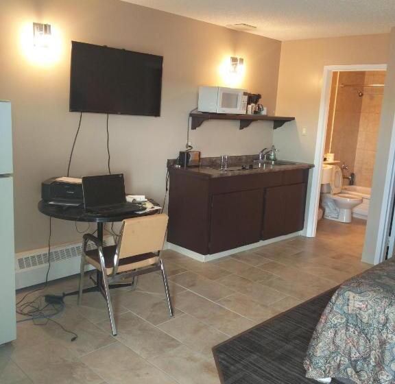 Alaskan Motel