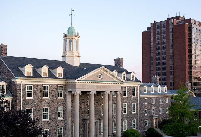 هاستل University Of King S College