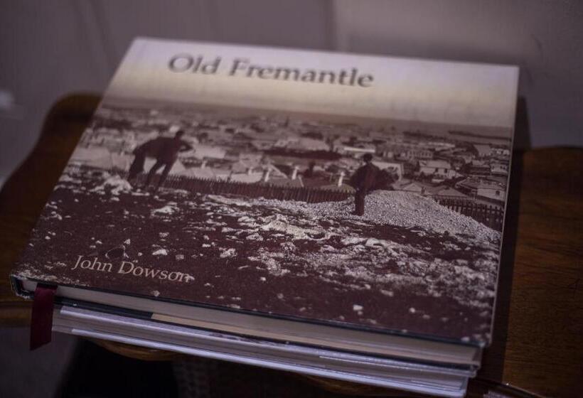مبيت وإفطار Fothergills Of Fremantle