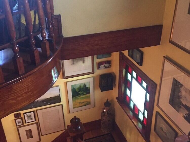 Bed and Breakfast The Coach House
