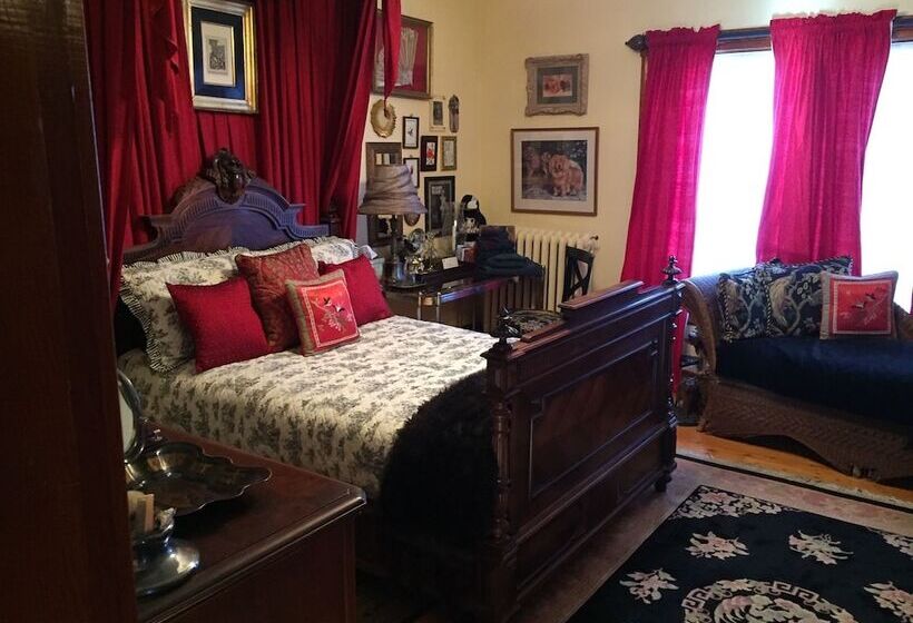Bed and Breakfast The Coach House