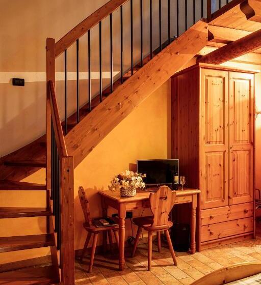 Отель Agriturismo Il Palazzone