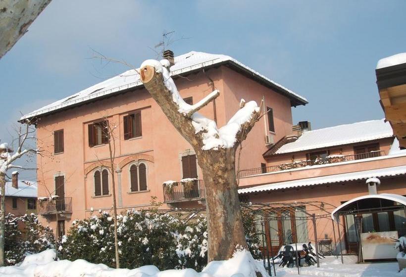 فندق Albergo Michieletto