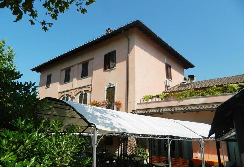 فندق Albergo Michieletto