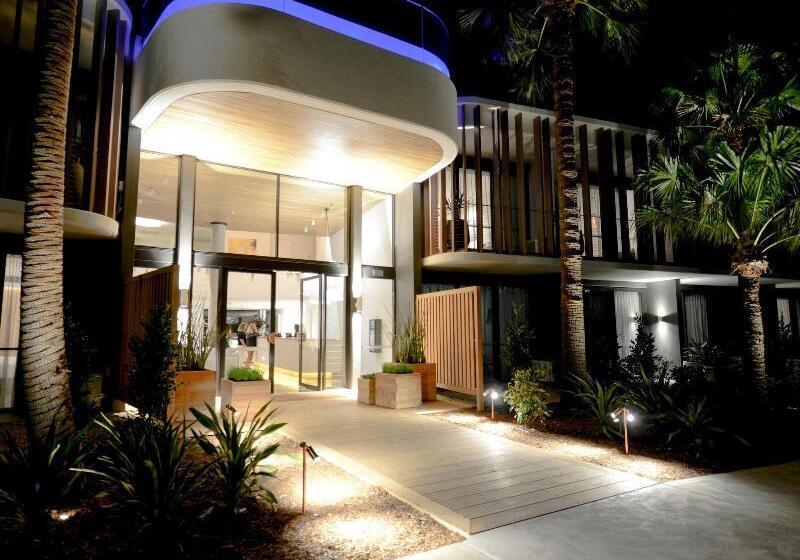 Отель Bannisters Pavilion Mollymook