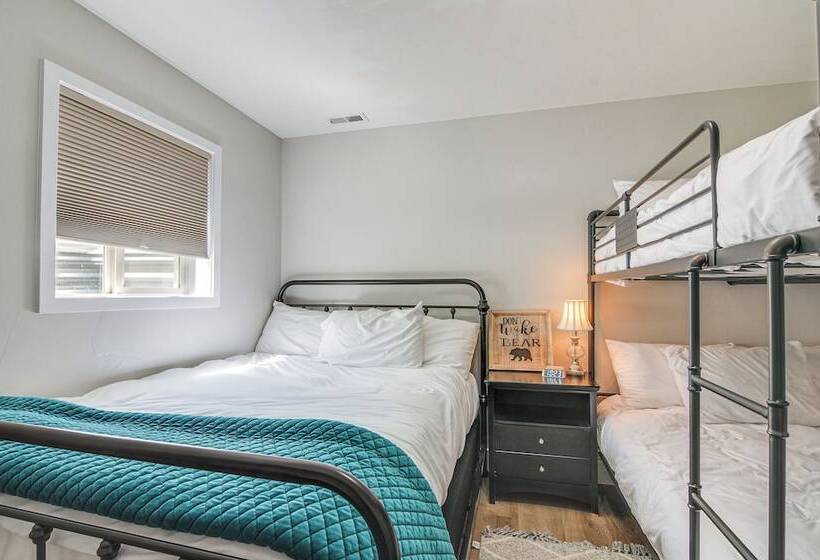 Alton Cabin W/ Wraparound Deck, Forest Views