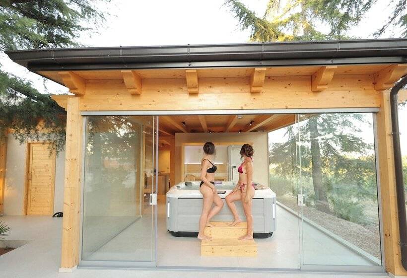 تختخواب و صبحانه Quarto Di Monte Suite & Spa