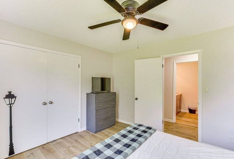 Expansive Florence Home ~ 6 Mi To Downtown!