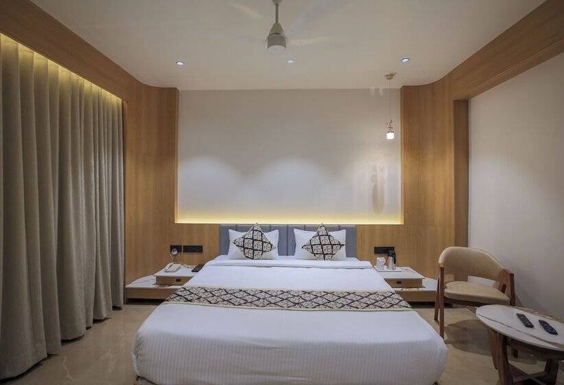 Hotel Aditya Mansingh Inn