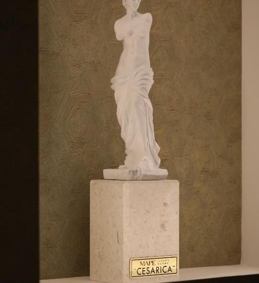 هتل Mape Luxury Rooms