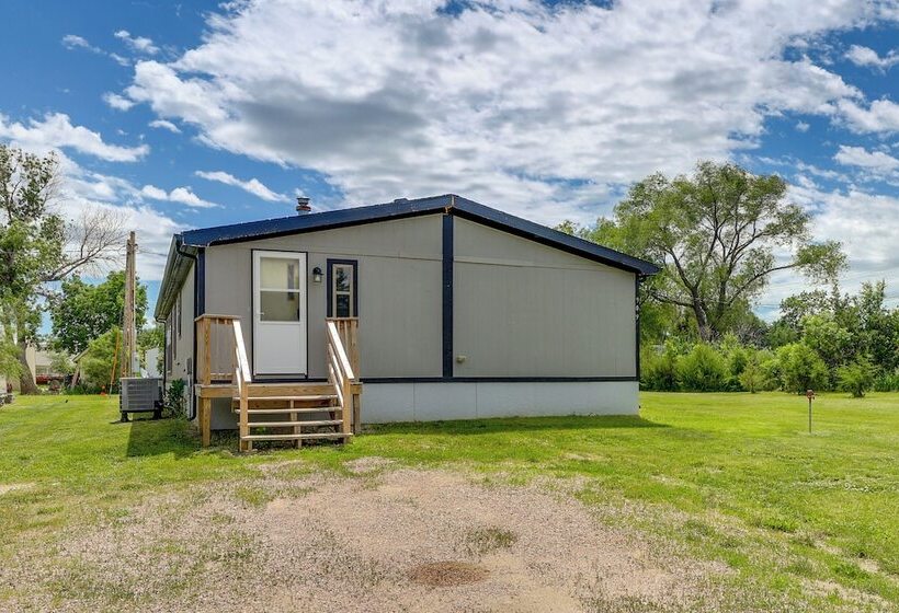 Kadoka Home ~ 22 Mi To Badlands National Park!