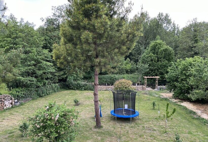 بنسيون Vallée Verte Morancez