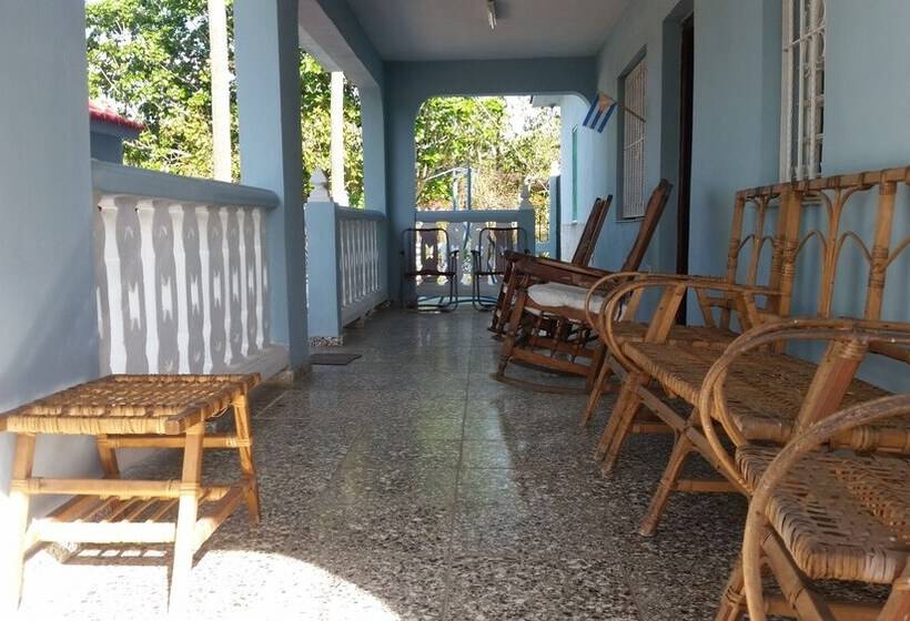 Hostal 121 Soroa