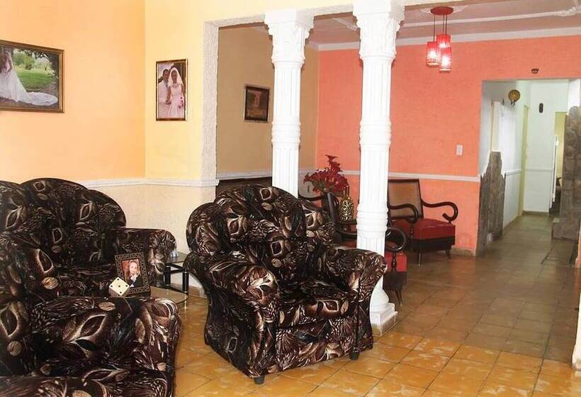 پانسیون Hostal Doña Miñe Trinidad