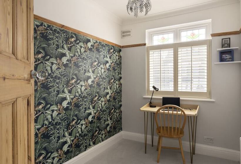 דירת נופש Charming 4 Bed House In South East London