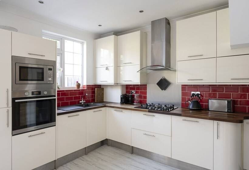 דירת נופש Charming 4 Bed House In South East London