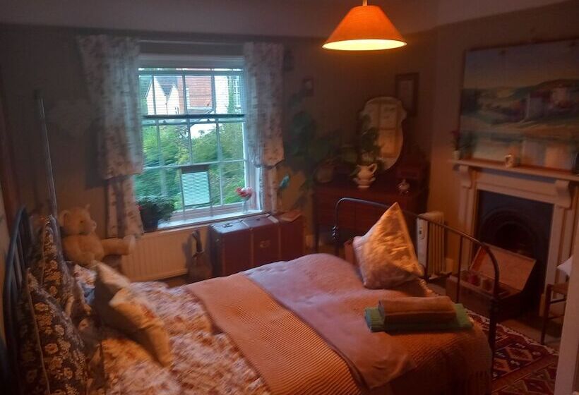 דירת נופש Inviting 5 Bed Farmhouse Near Ironbridge