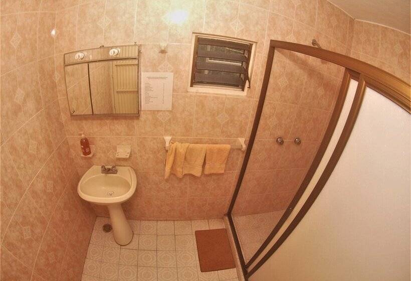 فندق صغير Hostal Casa Blanca