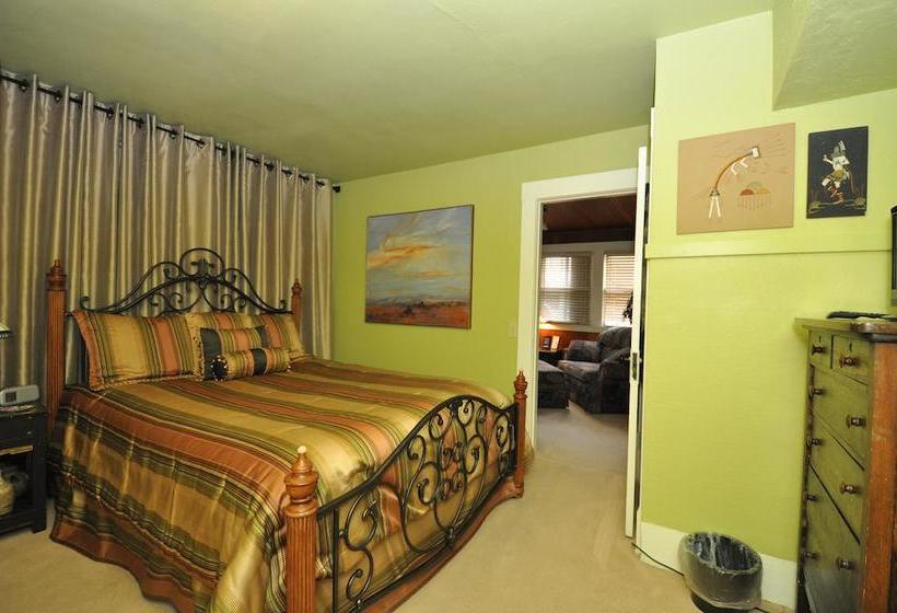 Avenue Hotel Bed And Breakfast