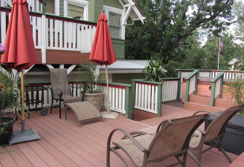 Avenue Hotel Bed And Breakfast