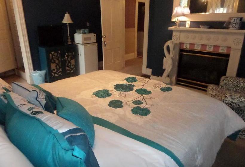 تختخواب و صبحانه Bridgeford House