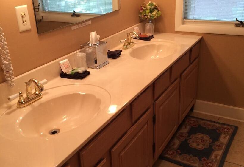 Bed and Breakfast The Ginkgo Tree