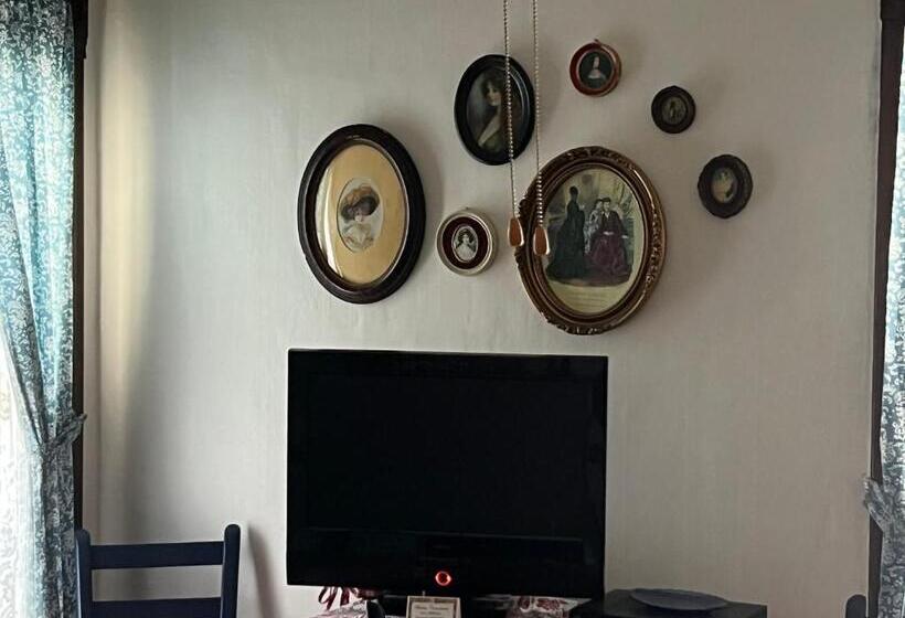 Bed And Breakfast Hearts Desire