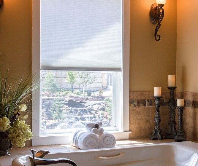 تختخواب و صبحانه Summer Creek Inn