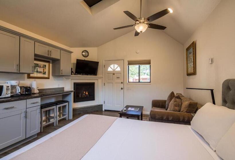 בית מלון כפרי Andril Fireplace Cottages