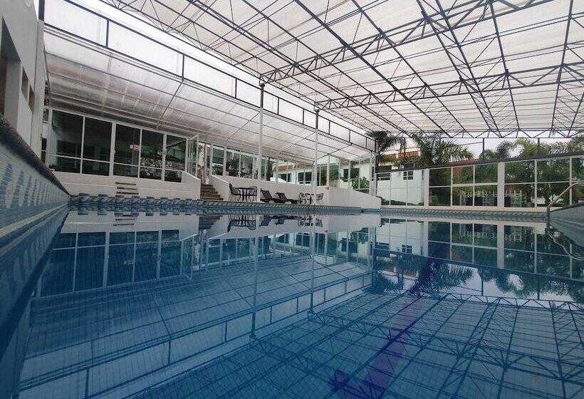 فندق Casablanca Xicotepec