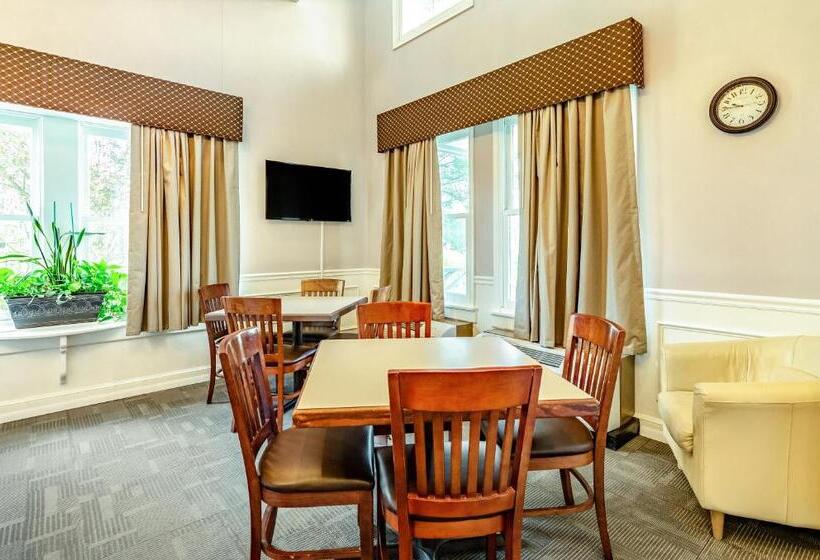 酒店 Econo Lodge Inn & Suites Radfordblacksburg Area