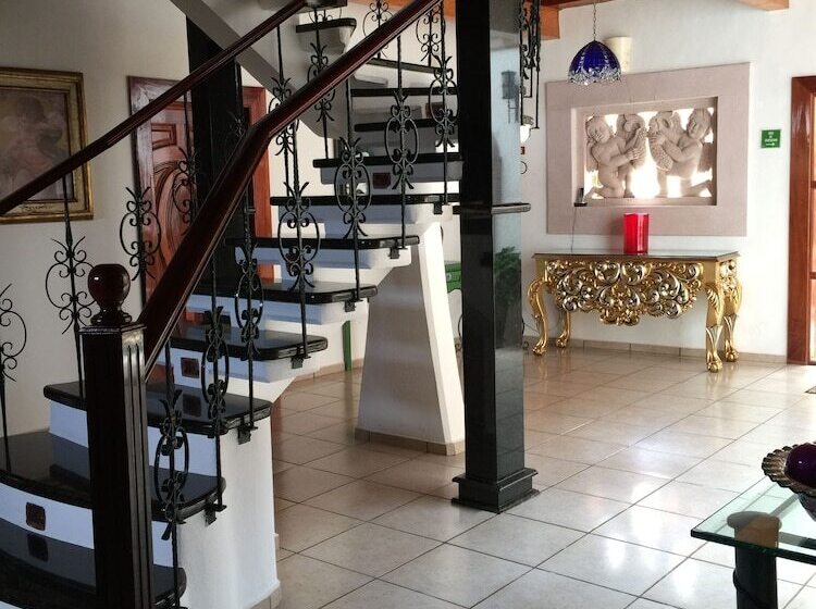 فندق Mansion Real