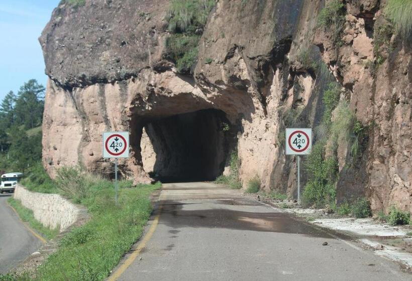 فندق Paraiso Del Oso